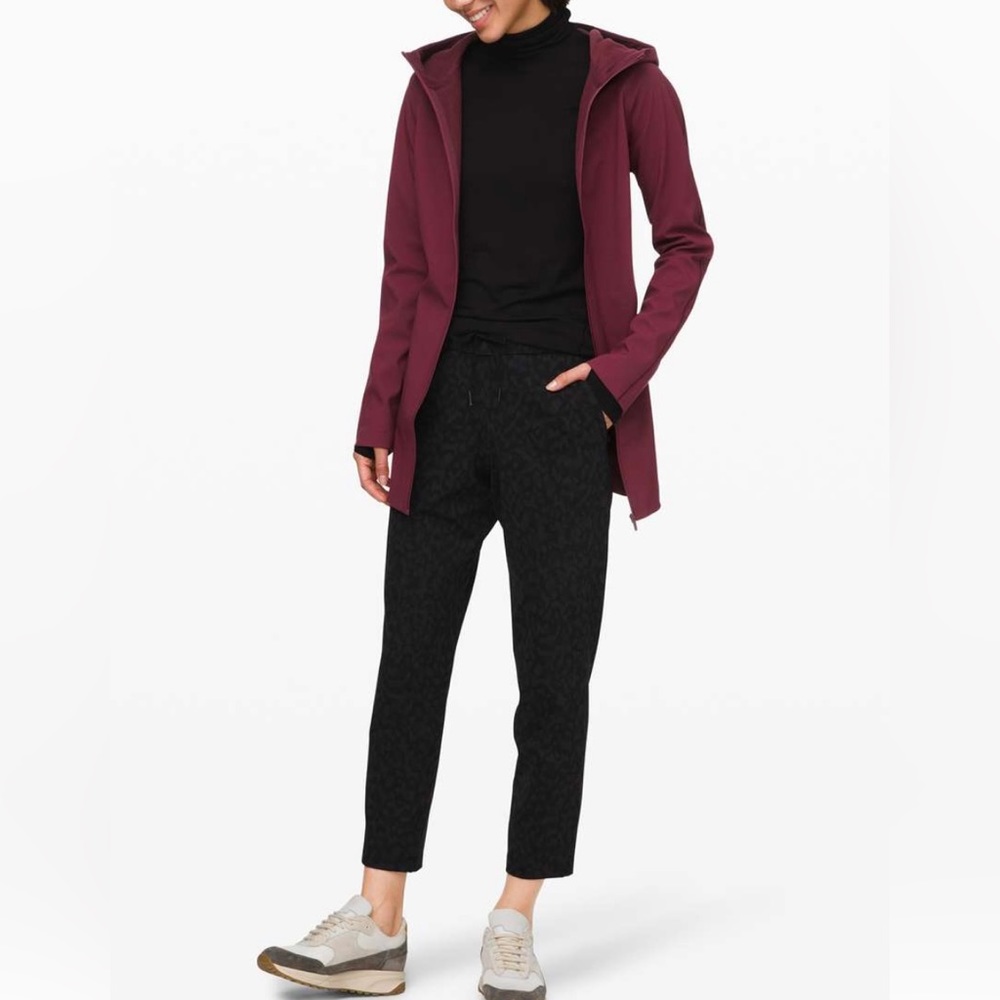 Nwot Lululemon Glide Along Softshell Raincoat Jac… - image 8